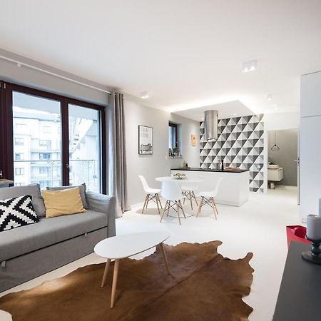 Premium Apartment For Old Town & Jewish Quarter - Balcony Plus Pool Onsite Krakow Dış mekan fotoğraf
