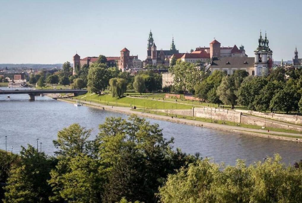 Premium Apartment For Old Town & Jewish Quarter - Balcony Plus Pool Onsite Krakow Dış mekan fotoğraf